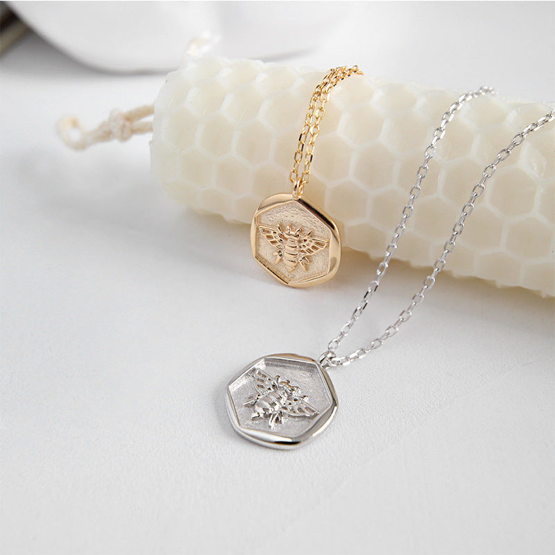 "Bee Yourself & Bee Brave" Inspirational Minimalist Bee Pendant Gold Vermeil Necklace - ISAACSONG.DESIGN