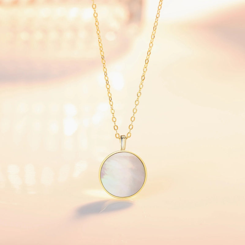 OIYA Freshwater Pearl Seashell Necklace
